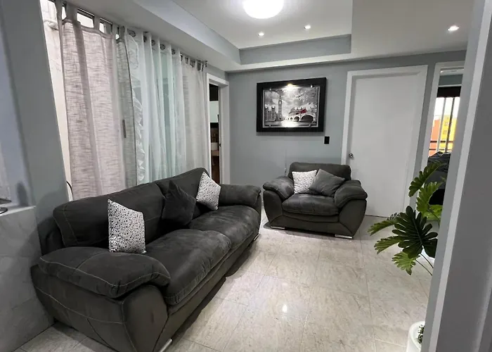Private Penthouse / Penthouse Privado